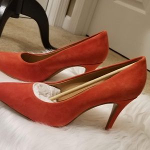Aerosoles Pumpkin colored "suede" 3-inch heels